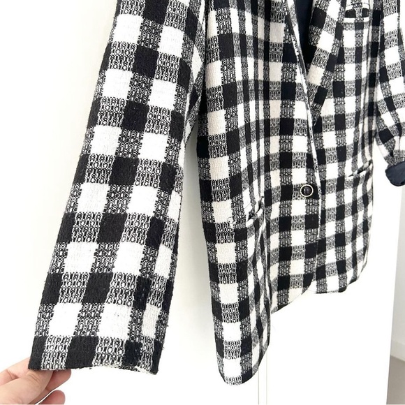Vintage wool blend black and c white checkered blazer - Picture 4 of 5